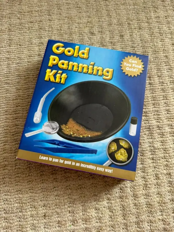 Gold panning kit