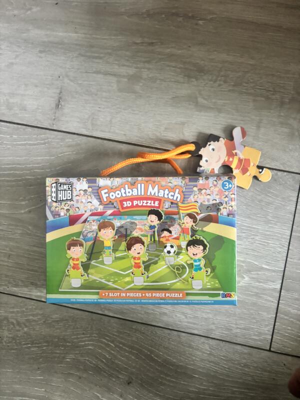 45 piece jigsaw Football