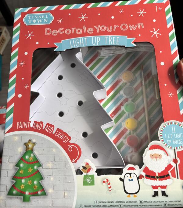 Paint your own Christmas tree light up sign
